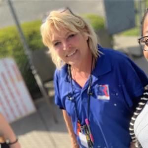 Meet your Posher, Donna